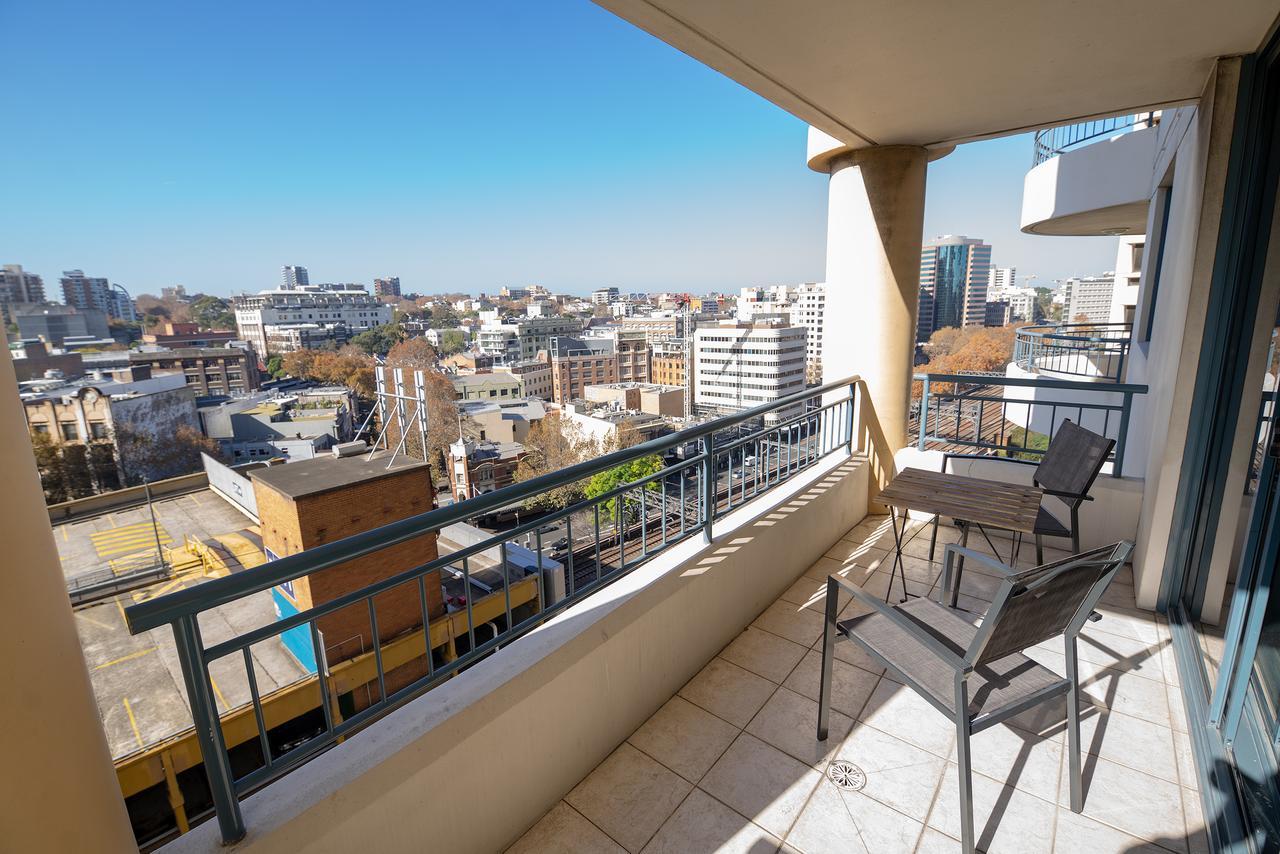 Castle Serviced Apartments Сидней Экстерьер фото